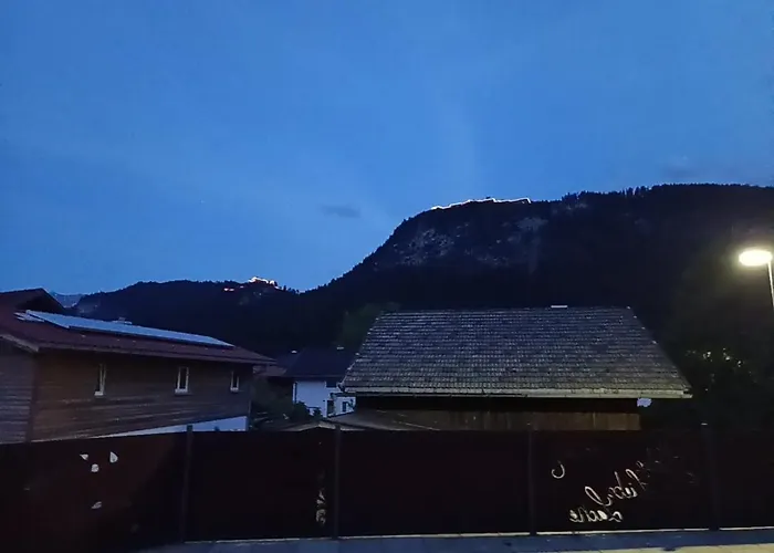 Ehrenberg 아파트 *